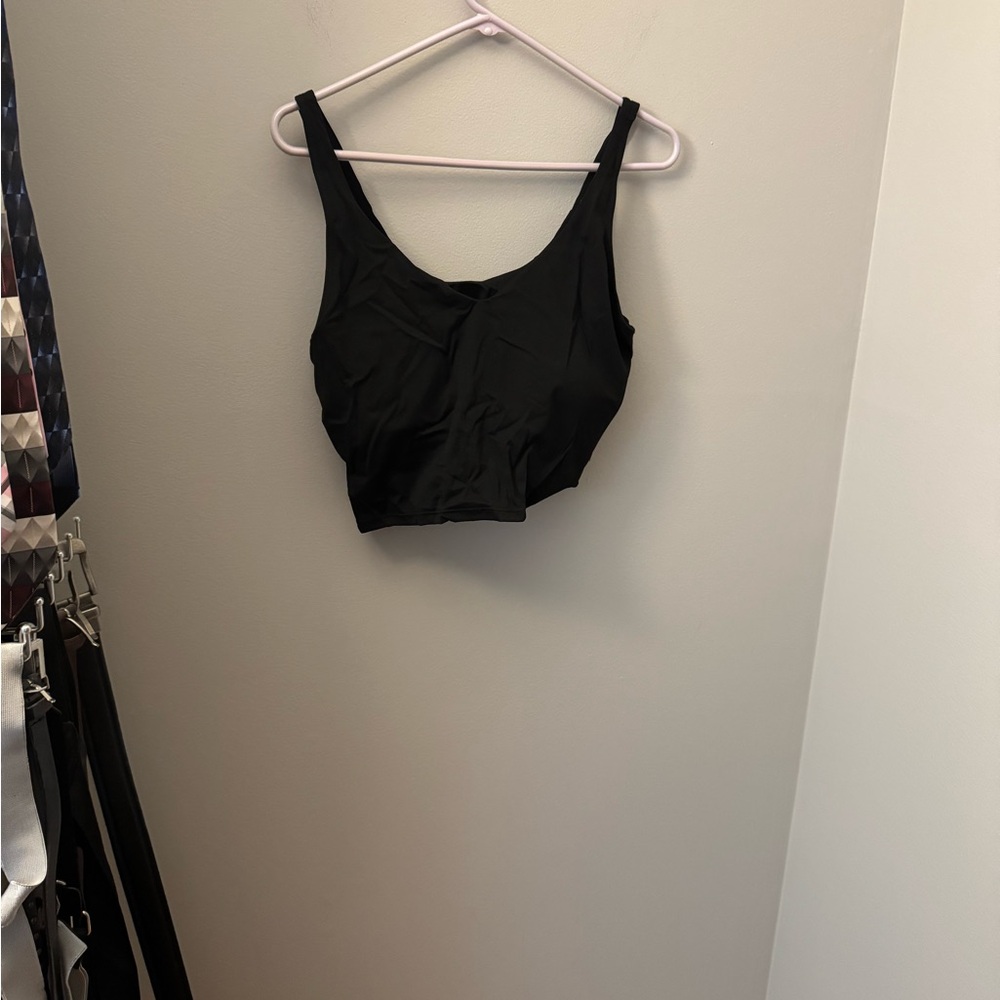 BLACK Sports Bra